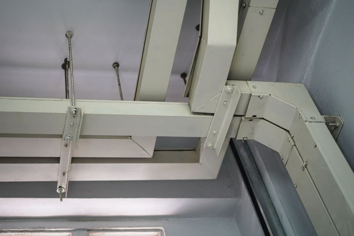 ทำความรู้จัก ความต่างของรางวายเวย์กับรางเก็บสายไฟทั่วไป